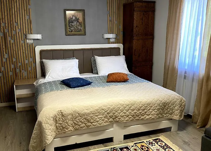 Karpats'kyi Kalejdoskop Konukevi 3*